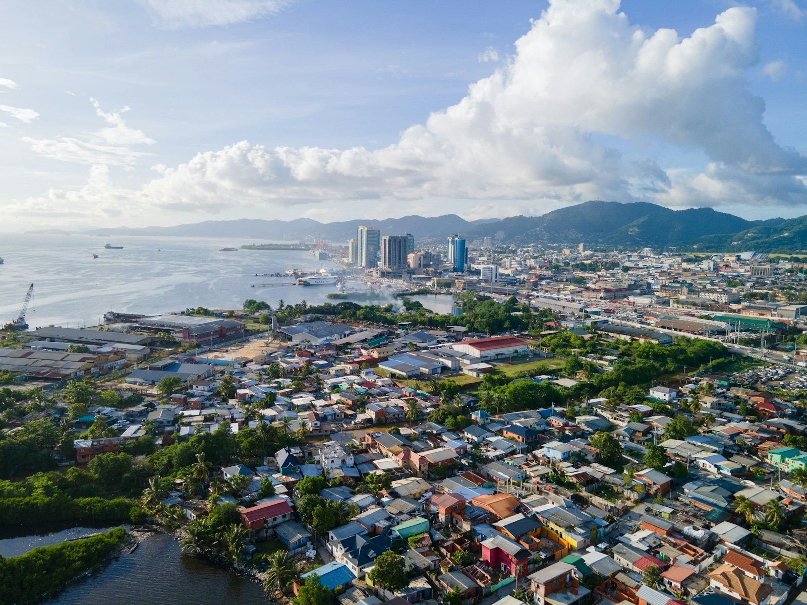 A clear and participative way to invest in real estate.